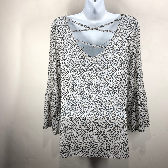 Cable & Gauge leopard print top size medium - Picture 4 of 7
